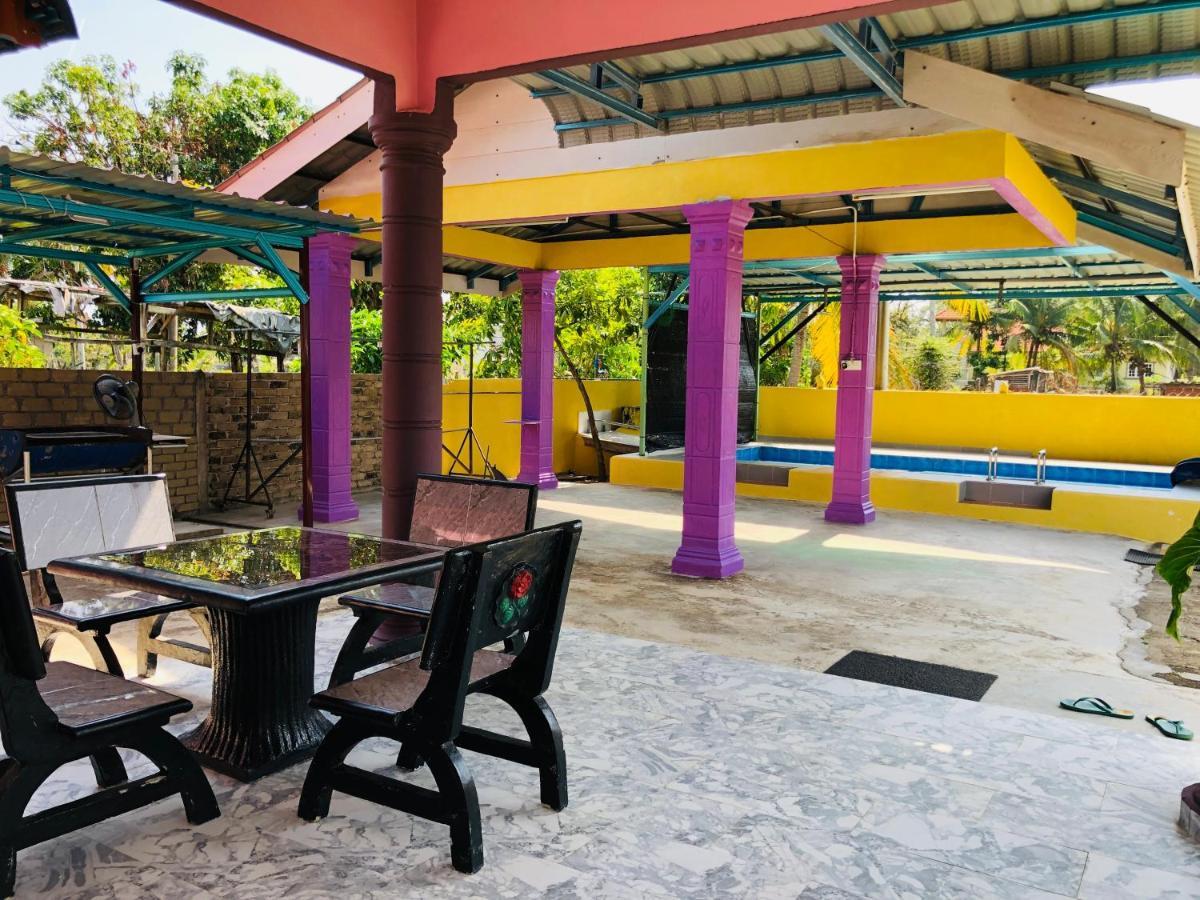 Homestay Tok Abah Dalam Rhu Пасир Путех Экстерьер фото