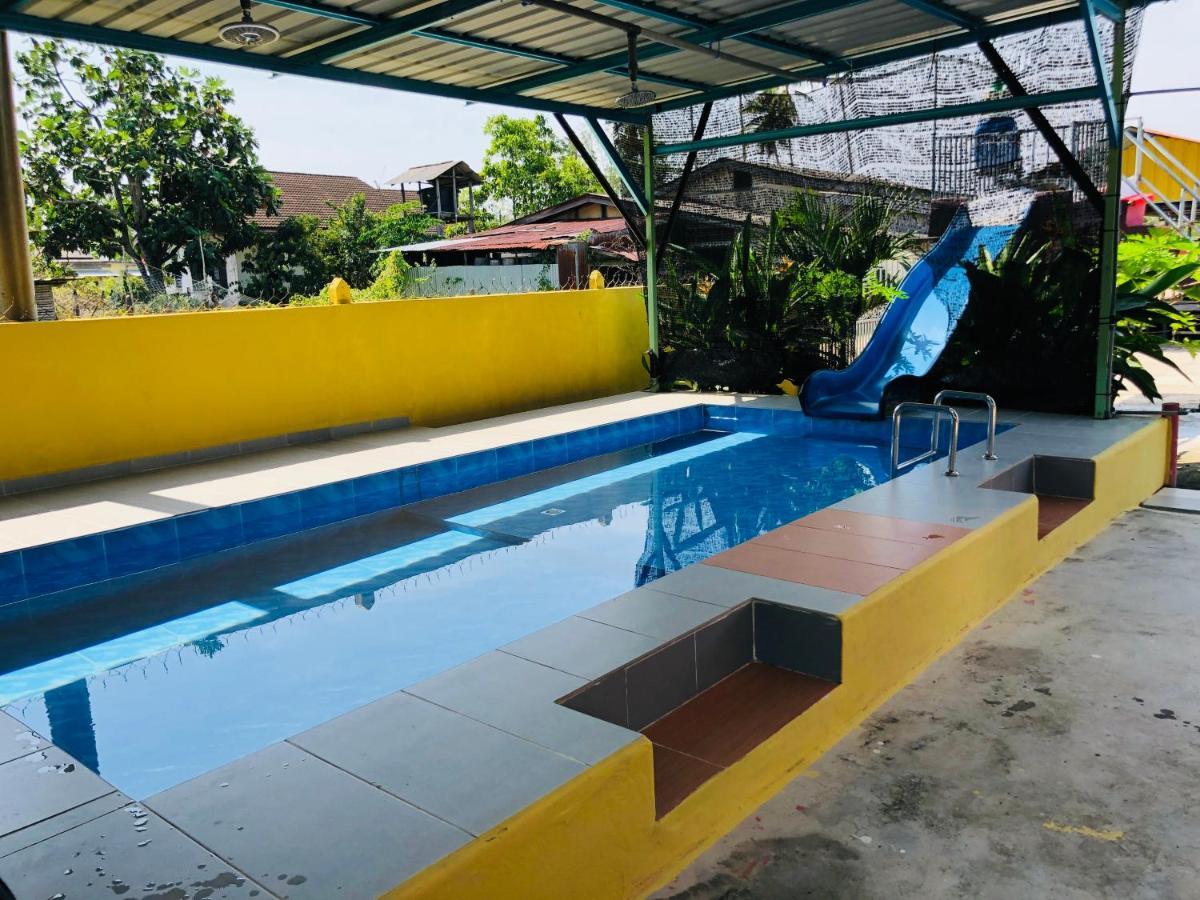 Homestay Tok Abah Dalam Rhu Пасир Путех Экстерьер фото