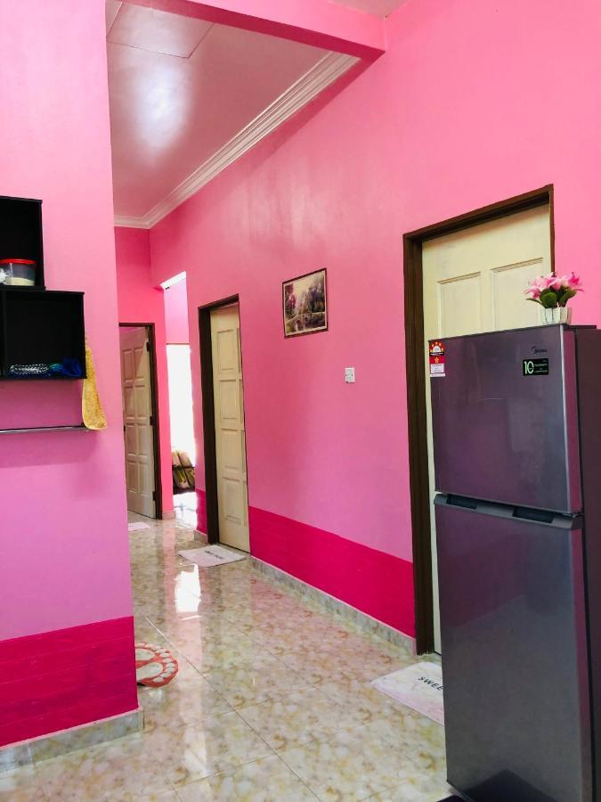 Homestay Tok Abah Dalam Rhu Пасир Путех Экстерьер фото