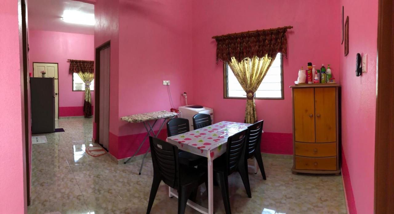Homestay Tok Abah Dalam Rhu Пасир Путех Экстерьер фото